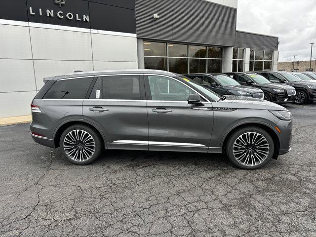 new 2025 Lincoln Aviator car, priced at $90,125