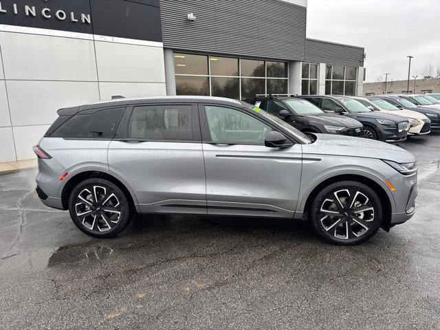 new 2025 Lincoln Nautilus car, priced at $71,055