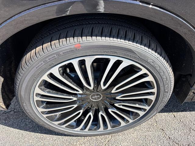 new 2025 Lincoln Aviator car, priced at $88,290