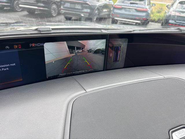 new 2025 Lincoln Navigator car, priced at $122,335