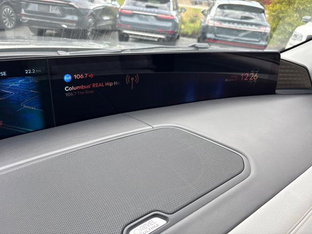 new 2025 Lincoln Navigator car, priced at $122,335