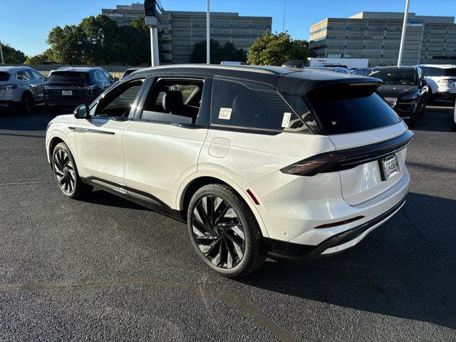 new 2024 Lincoln Nautilus car, priced at $67,392