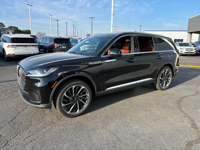 new 2025 Lincoln Aviator car, priced at $78,700