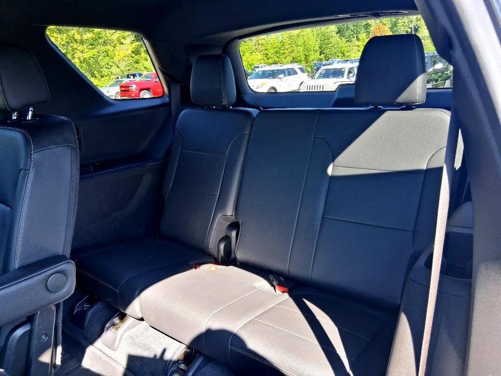 used 2022 Chevrolet Traverse car, priced at $22,449