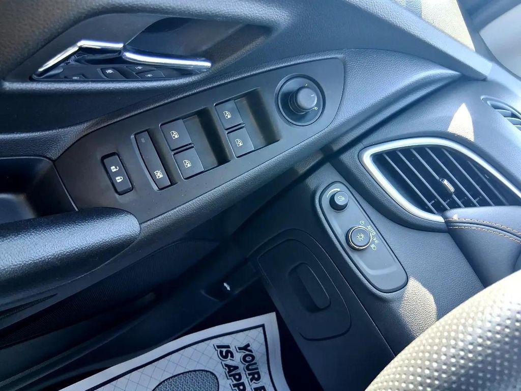 used 2022 Chevrolet Trax car, priced at $17,798
