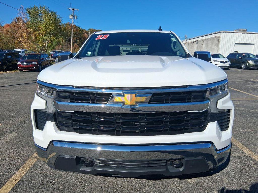 used 2025 Chevrolet Silverado 1500 car, priced at $42,995