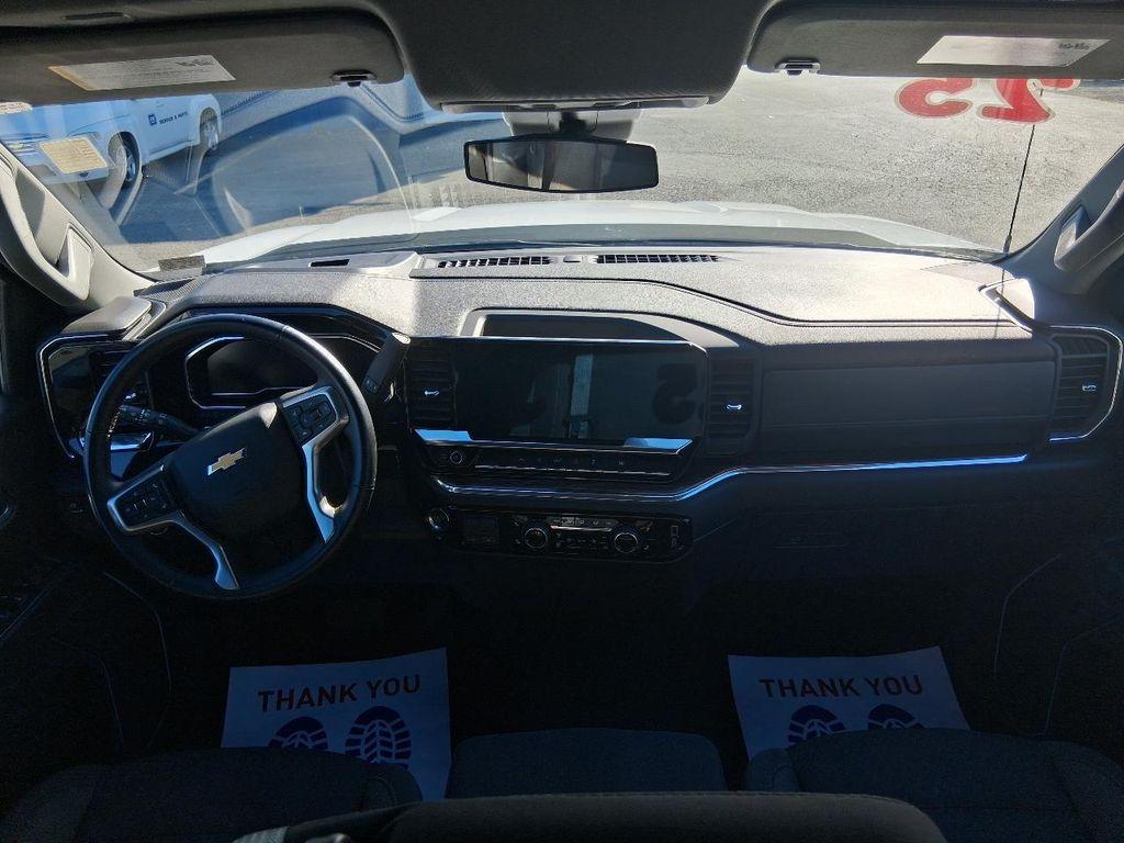 used 2025 Chevrolet Silverado 1500 car, priced at $42,995