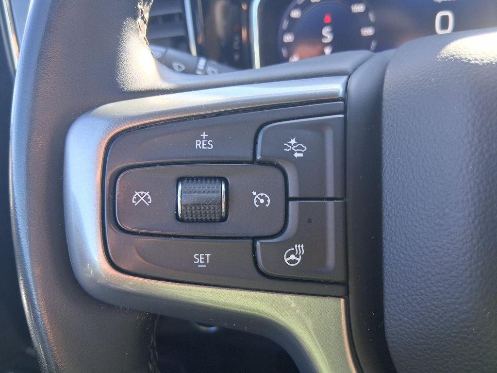 used 2025 Chevrolet Silverado 1500 car, priced at $42,995