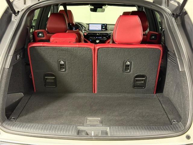 used 2022 Acura MDX car, priced at $37,684