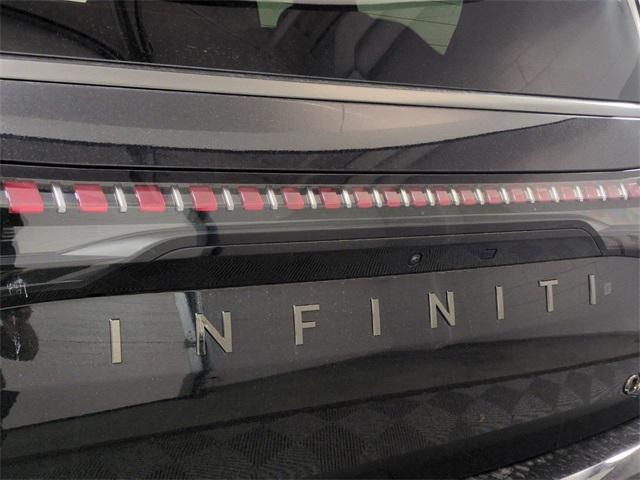 new 2025 INFINITI QX80 car, priced at $109,850