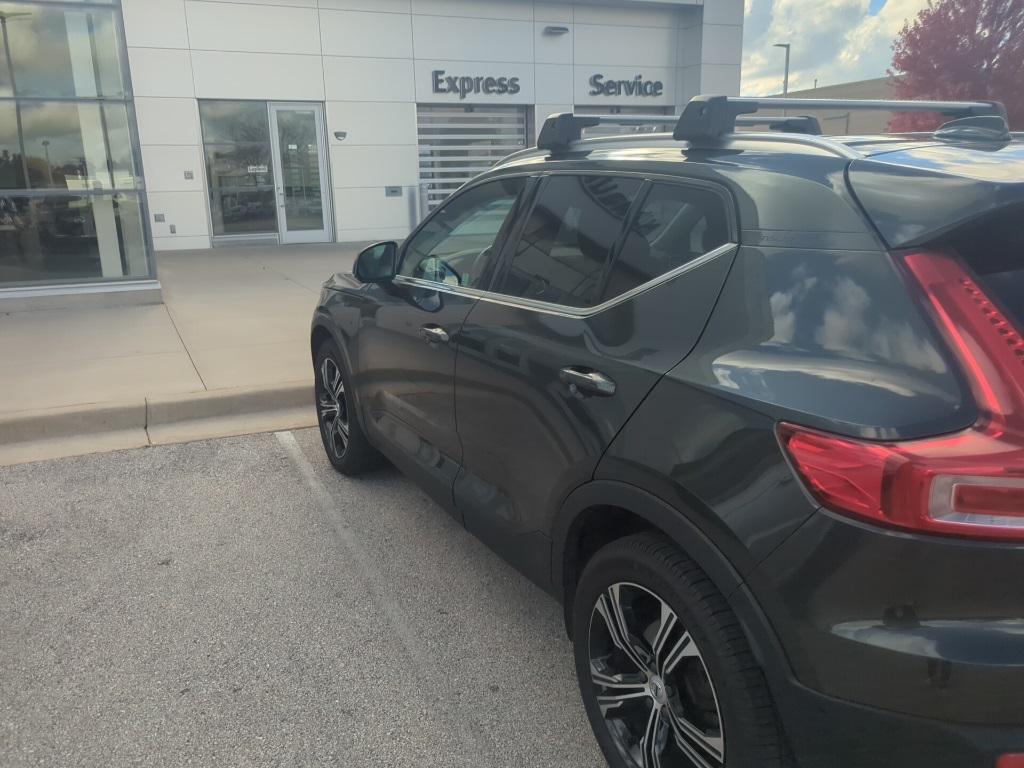 used 2019 Volvo XC40 car, priced at $18,776
