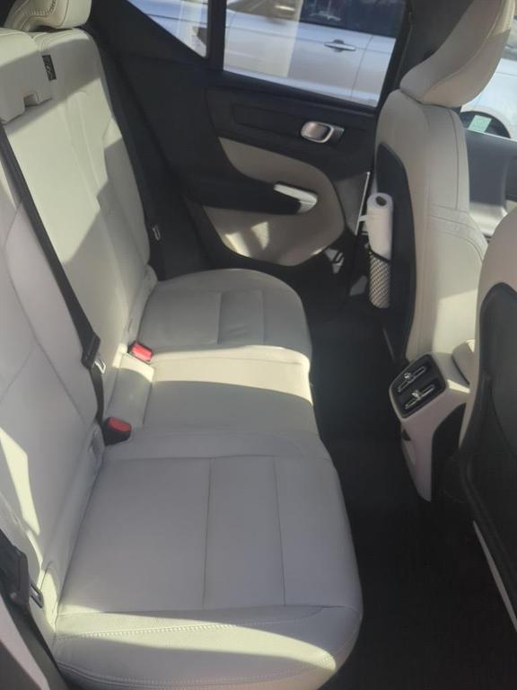 used 2019 Volvo XC40 car, priced at $18,776
