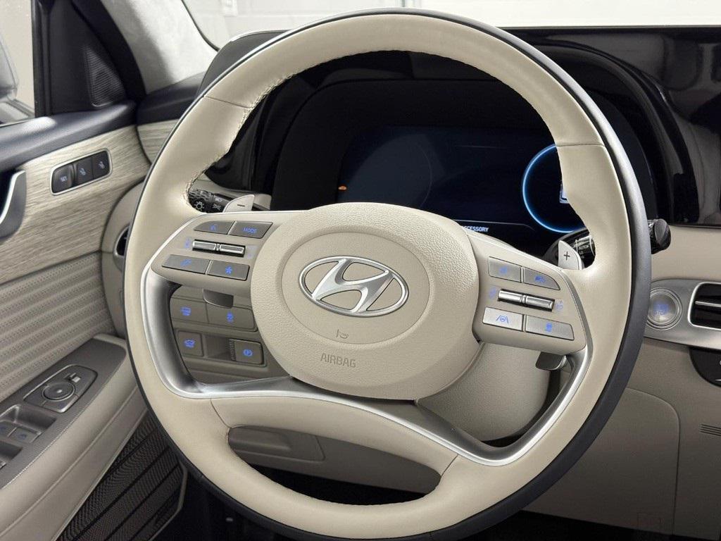 used 2024 Hyundai Palisade car, priced at $41,368