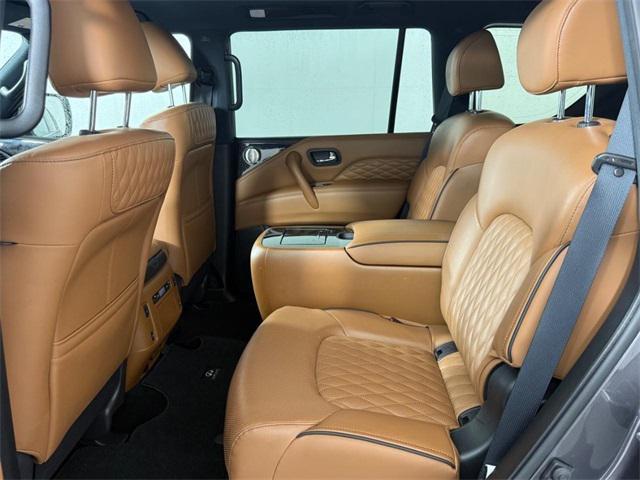 used 2024 INFINITI QX80 car, priced at $55,000