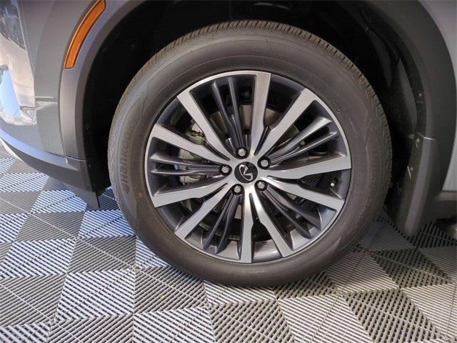 new 2025 INFINITI QX60 car, priced at $62,930