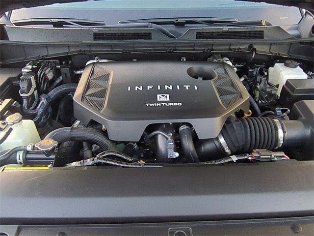 new 2025 INFINITI QX80 car, priced at $101,975