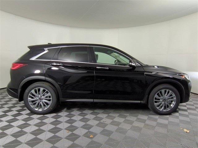 new 2025 INFINITI QX50 car, priced at $39,585