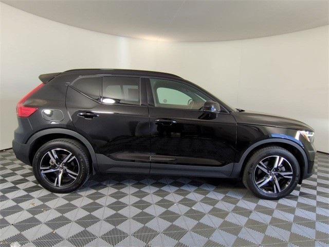 used 2023 Volvo XC40 car, priced at $30,361