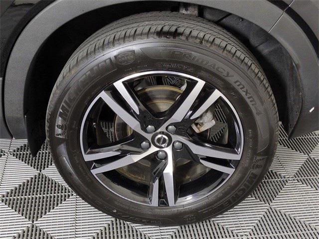 used 2023 Volvo XC40 car, priced at $30,361