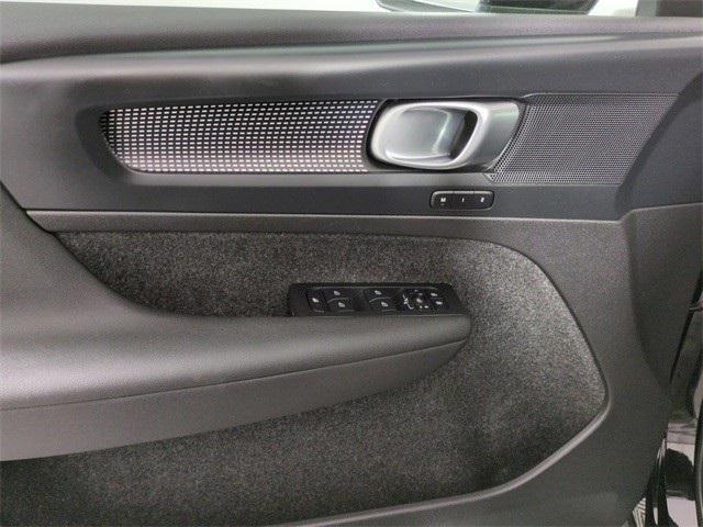 used 2023 Volvo XC40 car, priced at $30,361