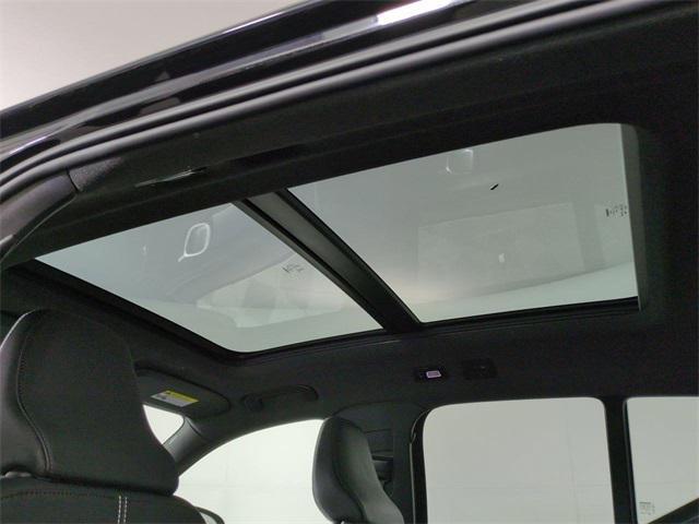 used 2023 Volvo XC40 car, priced at $35,371