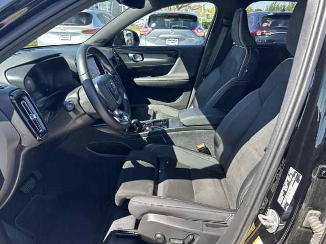 used 2023 Volvo XC40 car, priced at $35,559