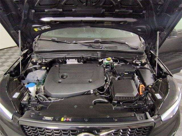 used 2023 Volvo XC40 car, priced at $30,361