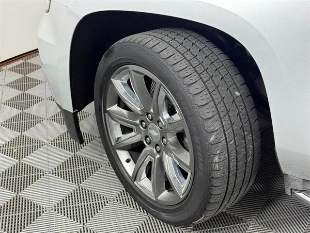 used 2015 Chevrolet Suburban car, priced at $21,499