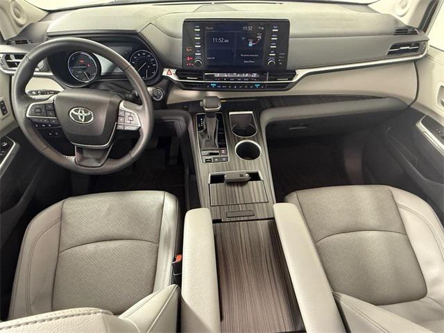 used 2024 Toyota Sienna car, priced at $51,912