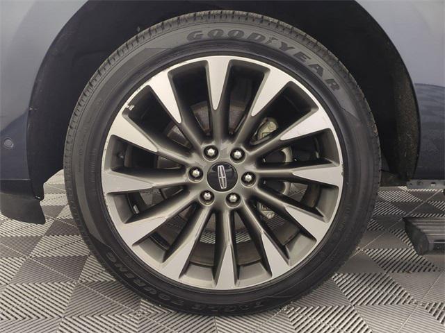 used 2021 Lincoln Navigator car, priced at $52,381