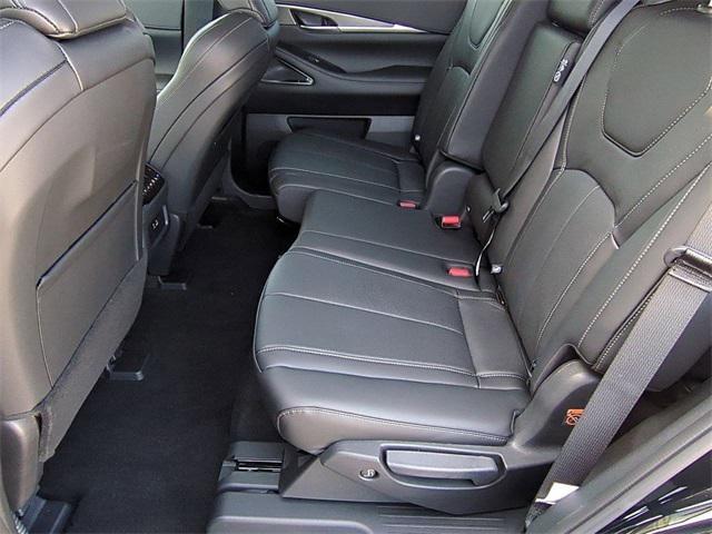 new 2025 INFINITI QX60 car, priced at $60,080
