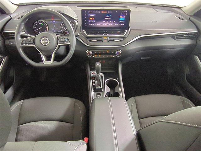 used 2023 Nissan Altima car, priced at $22,499