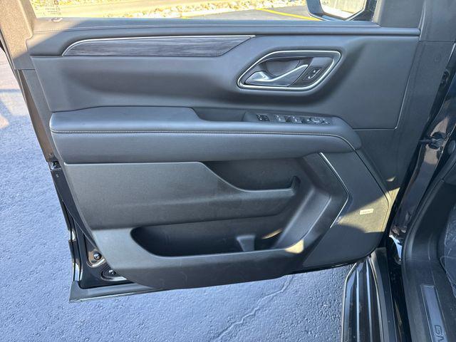 used 2023 GMC Yukon XL car, priced at $40,483