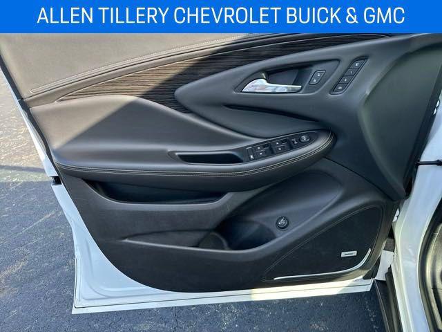 used 2018 Buick Envision car, priced at $17,164