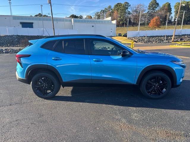 new 2025 Chevrolet Trax car, priced at $25,830