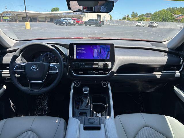 used 2024 Toyota Grand Highlander car, priced at $41,589