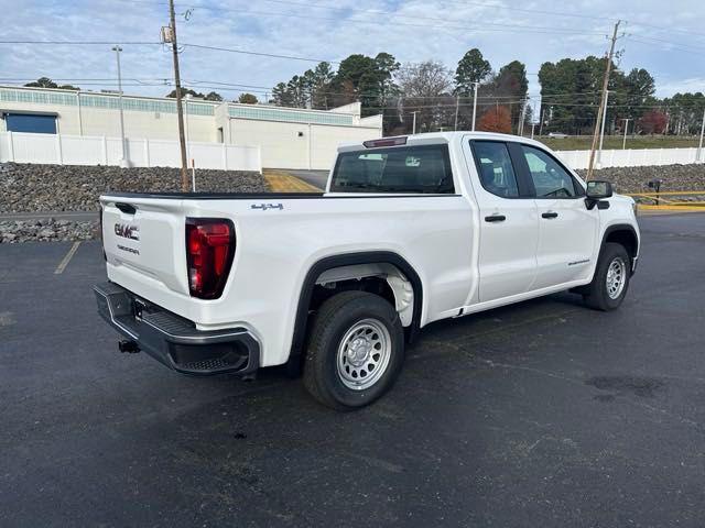 new 2025 GMC Sierra 1500 car, priced at $43,601