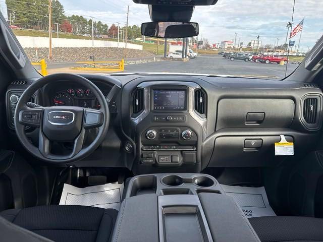 new 2025 GMC Sierra 1500 car, priced at $43,601