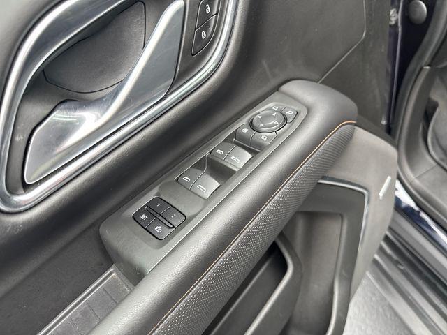 used 2022 GMC Yukon XL car, priced at $46,114