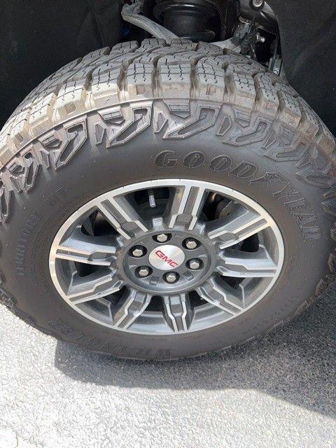 used 2024 GMC Sierra 1500 car, priced at $58,577