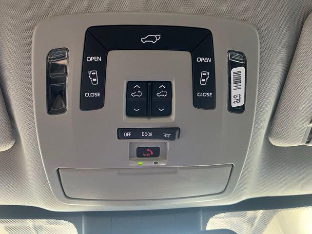 new 2025 Toyota Sienna car, priced at $50,909