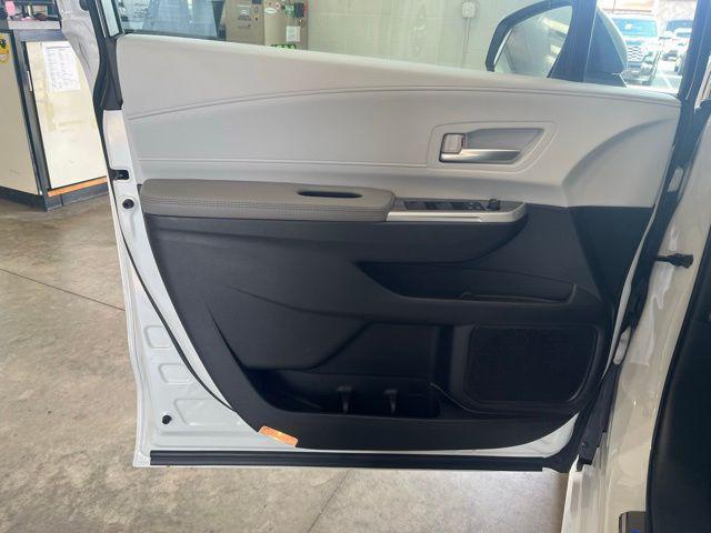 new 2025 Toyota Sienna car, priced at $50,909