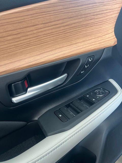 new 2025 Toyota Grand Highlander car, priced at $56,542