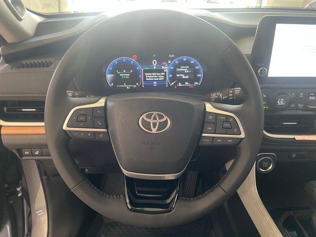 new 2025 Toyota Grand Highlander car, priced at $56,542
