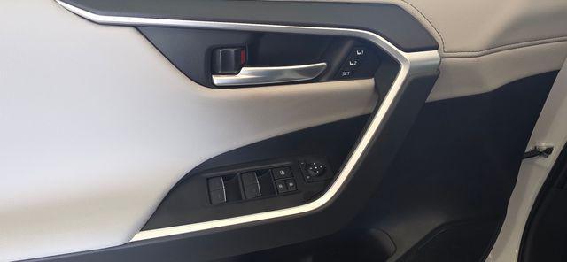 new 2025 Toyota RAV4 car, priced at $43,078