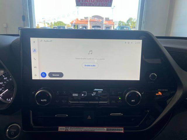 new 2025 Toyota Highlander car, priced at $50,167