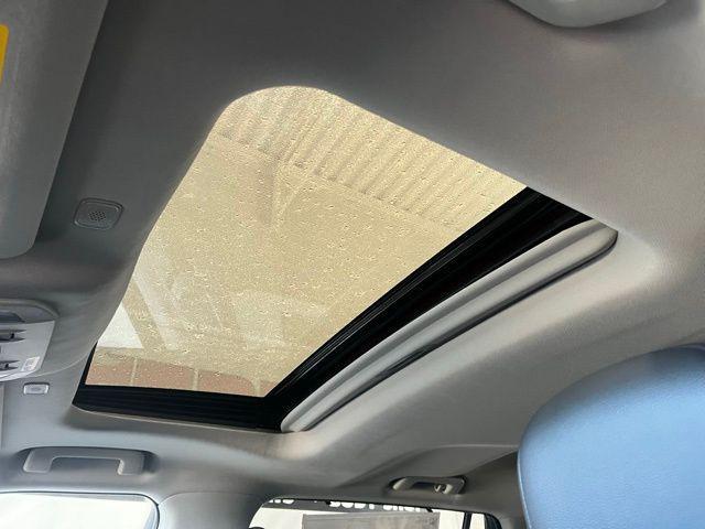 new 2025 Toyota Highlander car, priced at $50,167