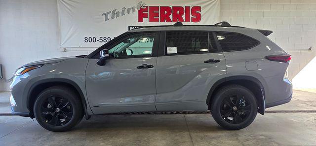 new 2025 Toyota Highlander Hybrid car, priced at $51,628
