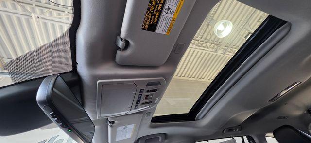 new 2025 Toyota Highlander Hybrid car, priced at $51,628