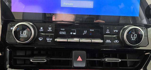 new 2025 Toyota Highlander Hybrid car, priced at $51,628